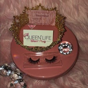 QueenLife’s “Queen” Lashes